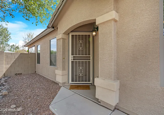 Photo 3 of Single family home for sale at 40576 W Sanders Way, Maricopa, AZ 85138 | MLS# 7042185 | Listing updated on 2026-08-22