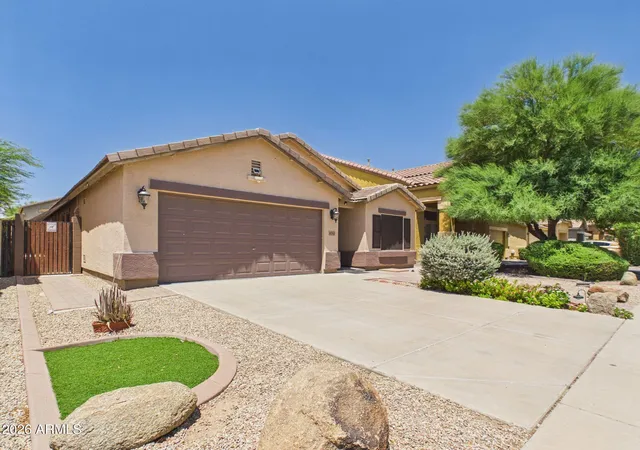 Photo 3 of Single family home for sale at 36582 W El Greco St, Maricopa, AZ 85138 | MLS# 7045242 | Listing updated on 2026-10-31
