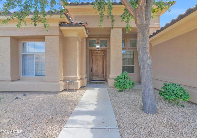 Photo 3 of Sale Pending at 5559 E Sheena Dr, Scottsdale, AZ 85254 | MLS# 7048665 | Listing updated on 2026-09-14