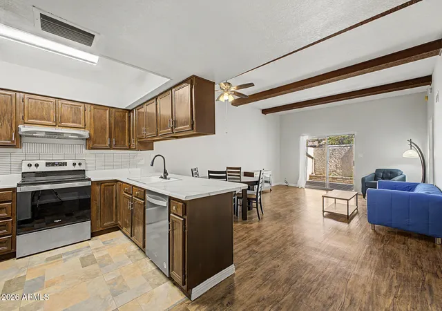 Photo 3 of Townhouse for sale at 910 N Center St #16, Mesa, AZ 85201 | MLS# 7049175 | Listing updated on 2026-09-15