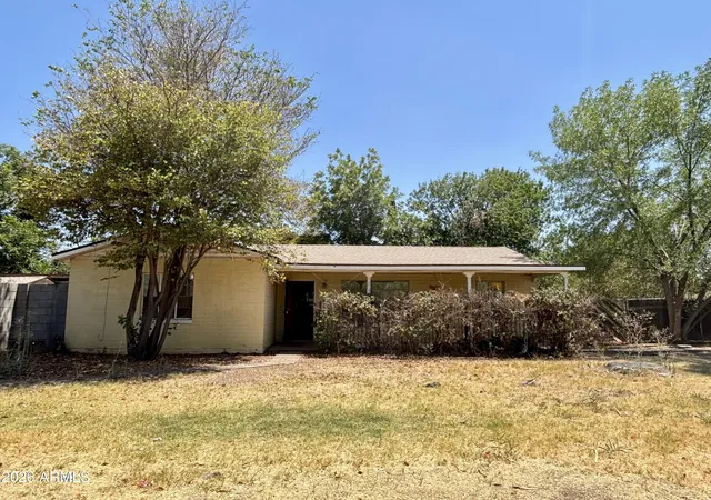 Single family home for sale at 2335 W Myrtle Ave, Phoenix, AZ 85021 | MLS# 7042318