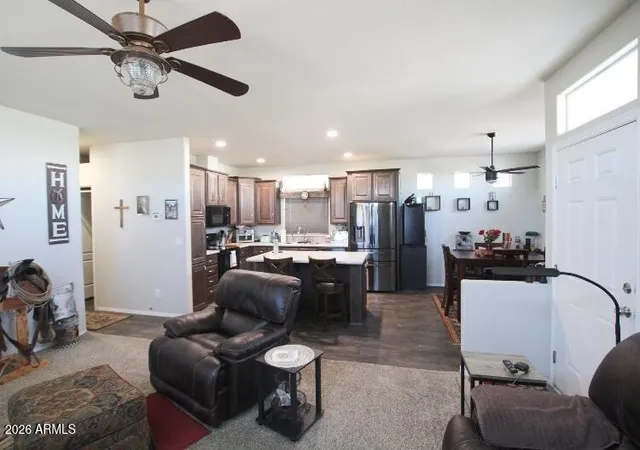 Photo 4 of Manufactured home for sale at 1837 N Thornton Rd #MH05, Casa Grande, AZ 85122 | MLS# 7042303 | Listing updated on 2026-08-11