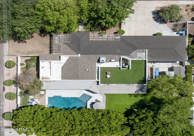 3rd image of 3744 E Turney Ave, Phoenix, AZ 85018 | MLS# 7043995