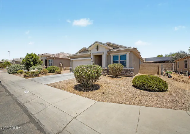 Photo 2 of Single family home for sale at 6957 S Blue Hills Dr, Buckeye, AZ 85326 | MLS# 7053061 | Listing updated on 2026-09-21