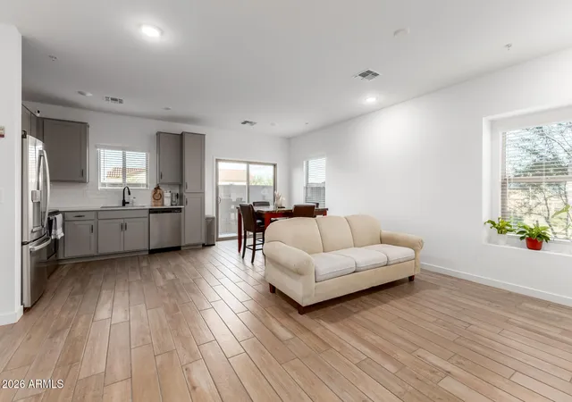 Photo 4 of Townhouse for sale at 7512 W Darrow St, Laveen, AZ 85339 | MLS# 7043319 | Listing updated on 2026-09-03