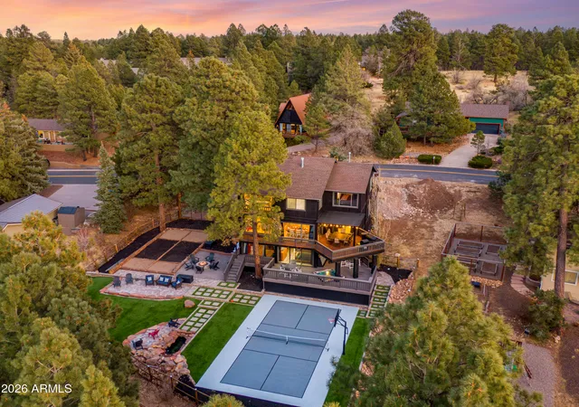 Photo 1 of Single family home for sale at 2055 N Fox Hl Rd, Flagstaff, AZ 86004 | MLS# 7042437 | Listing updated on 2026-09-12