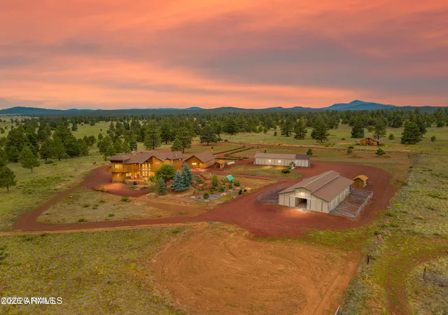 5th image of 745 S Dust Devil Dr, Parks, AZ 86018 | MLS# 7044499