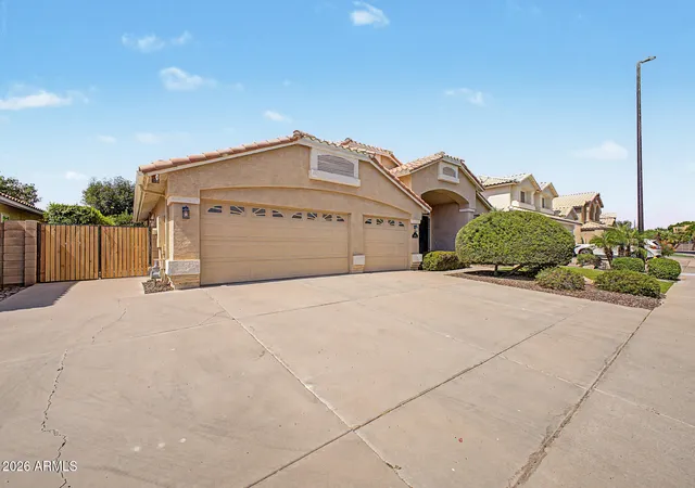 Photo 2 of Single family home for sale at 1466 E Spur Ave, Gilbert, AZ 85296 | MLS# 7042673 | Listing updated on 2026-09-18