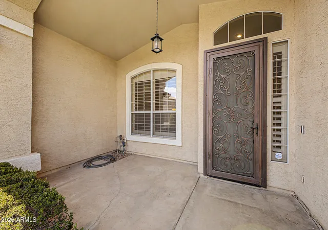 Photo 3 of Single family home for sale at 1466 E Spur Ave, Gilbert, AZ 85296 | MLS# 7042673 | Listing updated on 2026-09-18