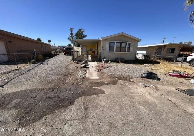 1st image of 348 Meander Dr, Bullhead City, AZ 86442 | MLS# 7042503