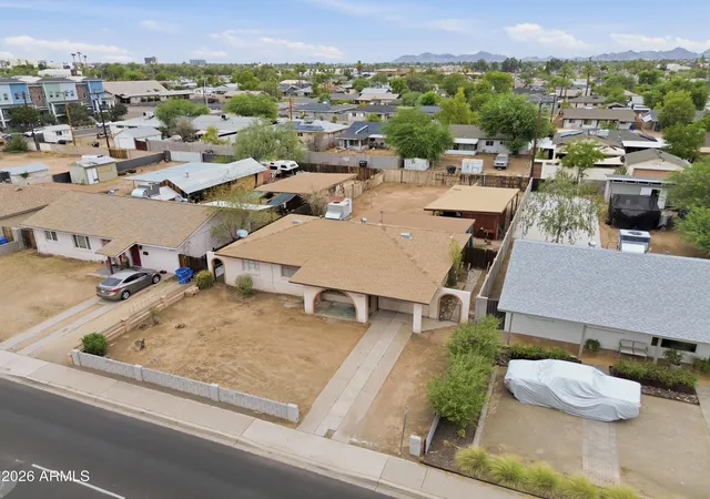 Photo 2 of Single family home for sale at 1350 E Osborn Rd, Phoenix, AZ 85014 | MLS# 7057933 | Listing updated on 2026-09-07