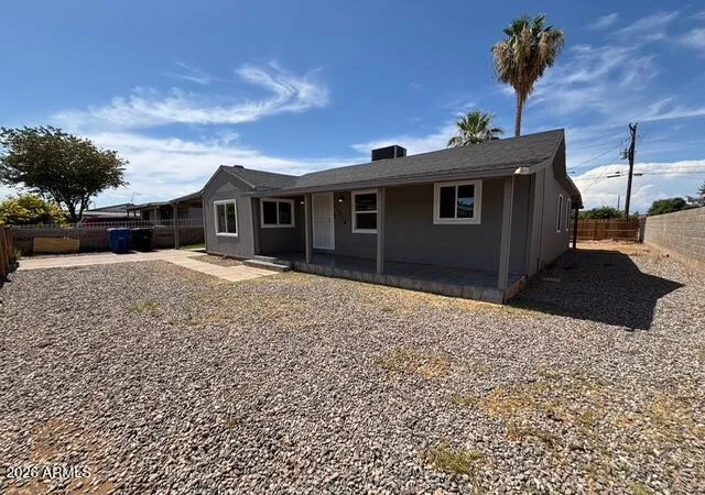 3rd image of 11014 W Cocopah St, Cashion, AZ 85329 | MLS# 7042967