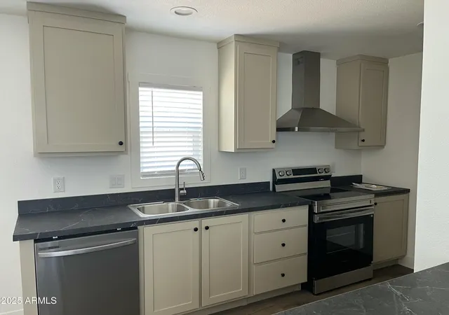 Photo 3 of Sale Pending at 1550 W Southern Ave #20, Phoenix, AZ 85041 | MLS# 7042810 | Listing updated on 2026-09-04