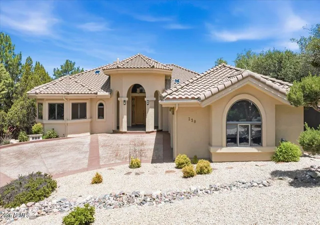 Photo 2 of Sale Pending at 230 Crestwood E, Prescott, AZ 86303 | MLS# 7044300 | Listing updated on 2026-09-09