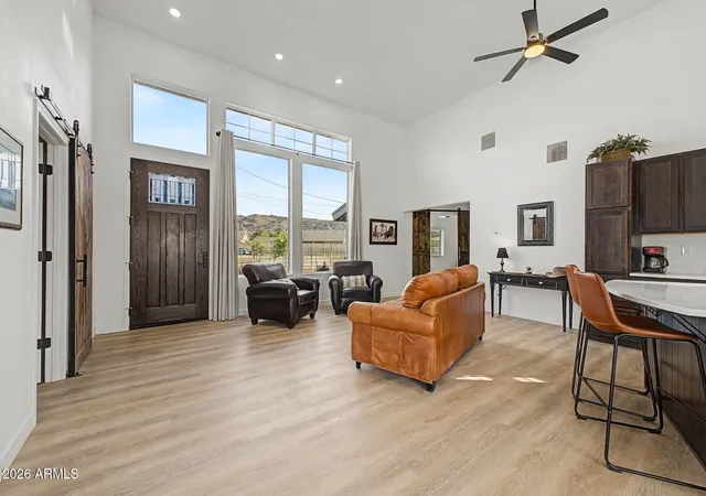Photo 4 of Single family home for sale at 8020 S 12th Street, Phoenix, AZ 85042 | MLS# 7044509 | Listing updated on 2026-08-29