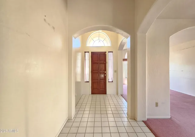 Photo 4 of Sale Pending at 6131 W Desert Cvs Ave, Glendale, AZ 85304 | MLS# 7042827 | Listing updated on 2026-09-10