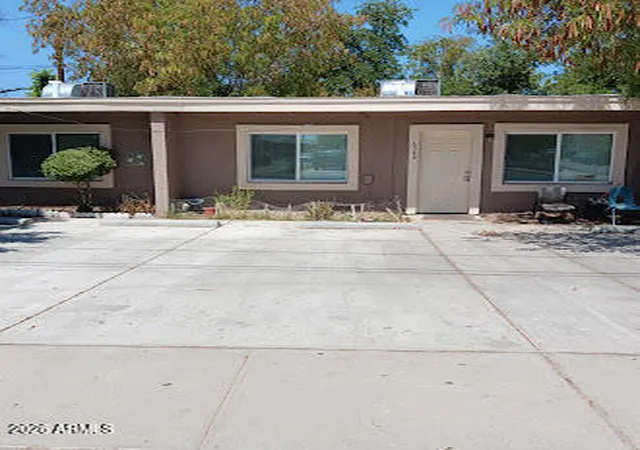 Photo 2 of Townhouse for sale at 6544 N 59th Drive, Glendale, AZ 85301 | MLS# 7043382 | Listing updated on 2026-08-25