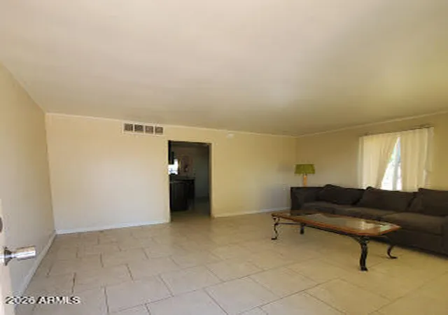 Photo 4 of Townhouse for sale at 6544 N 59th Drive, Glendale, AZ 85301 | MLS# 7043382 | Listing updated on 2026-08-25