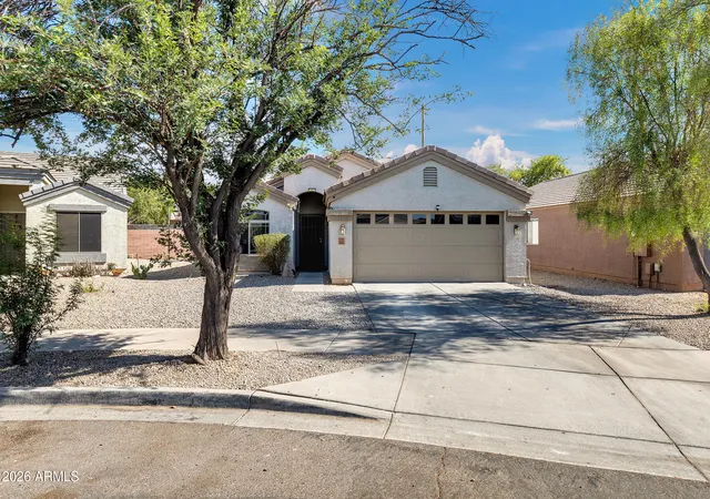 Photo 3 of Single family home for sale at 3233 W Huntington Dr, Phoenix, AZ 85041 | MLS# 7042916 | Listing updated on 2026-09-14