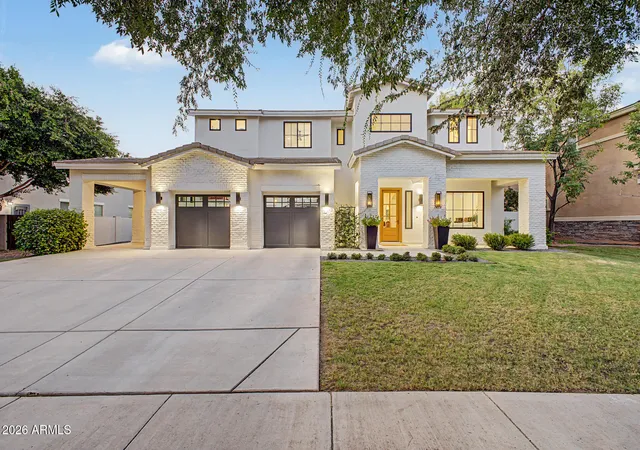 Photo 4 of Single family home for sale at 2950 E Comstock Dr, Gilbert, AZ 85296 | MLS# 7043425 | Listing updated on 2026-07-31