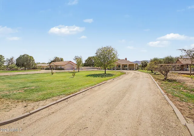 Photo 4 of Single family home for sale at 6620 N 185th Avenue, Waddell, AZ 85355 | MLS# 7058650 | Listing updated on 2026-09-14