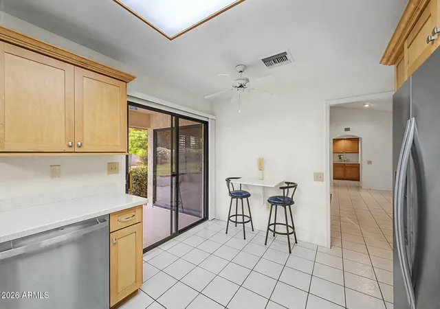 Photo 4 of Townhouse for sale at 14122 W White Rock Dr, Sun City West, AZ 85375 | MLS# 7043694 | Listing updated on 2026-09-20