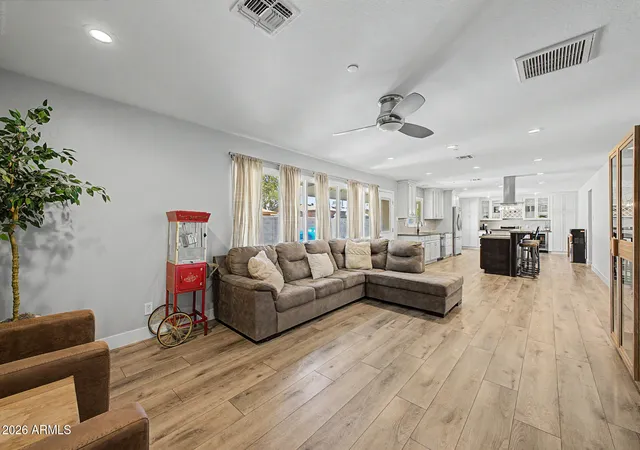 Photo 3 of Single family home for sale at 8720 E Whitton Ave, Scottsdale, AZ 85251 | MLS# 7043582 | Listing updated on 2026-08-20