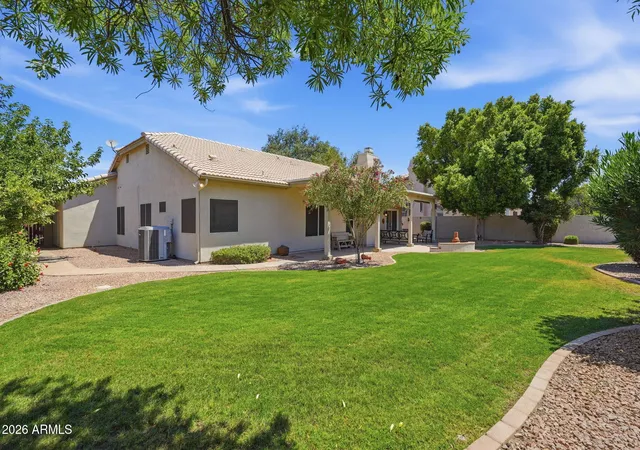 Photo 3 of Single family home for sale at 2149 E Drake Ct, Gilbert, AZ 85234 | MLS# 7043489 | Listing updated on 2026-07-27