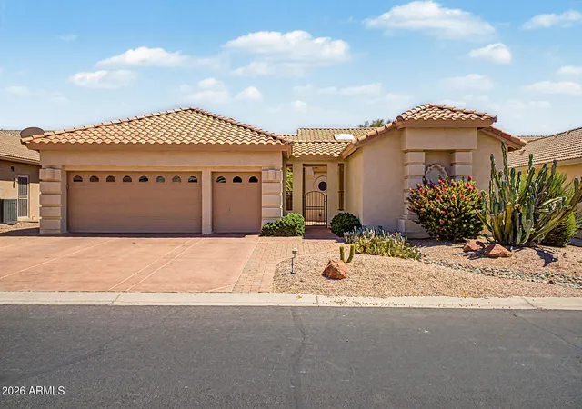 Homes for sale in Sun Lakes, AZ | 9837 E Emerald Dr, Sun Lakes, AZ 85248 | MLS# 7043356