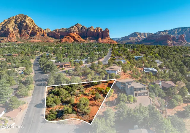 3rd image of 310 Mountain Shadows Dr, Sedona, AZ 86336 | MLS# 7061971