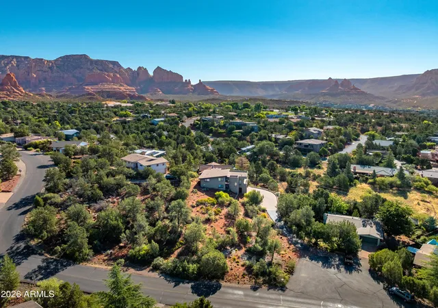 5th image of 310 Mountain Shadows Dr, Sedona, AZ 86336 | MLS# 7061971