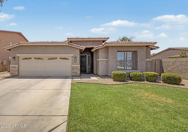 Photo 1 of Single family home for sale at 6492 S View Ln, Gilbert, AZ 85298 | MLS# 7043043 | Listing updated on 2026-09-18