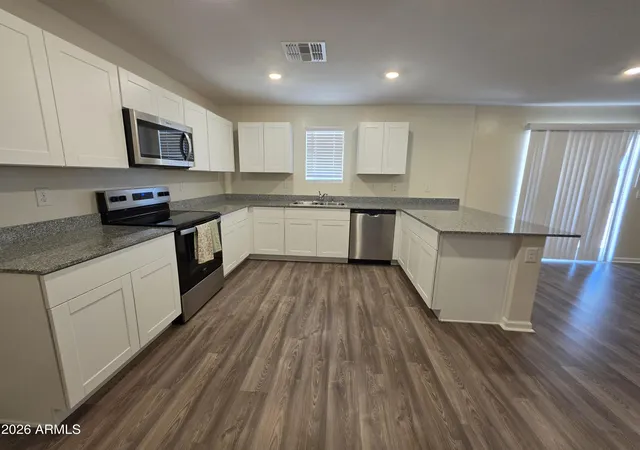 Photo 3 of Single family home for sale at 1391 E Verona Trl, Casa Grande, AZ 85122 | MLS# 7046072 | Listing updated on 2026-09-30