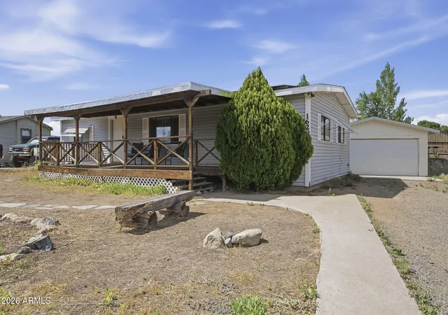 Photo 1 of Manufactured home for sale at 1620 Juniper Dr, Chino Valley, AZ 86323 | MLS# 7043781 | Listing updated on 2026-09-11