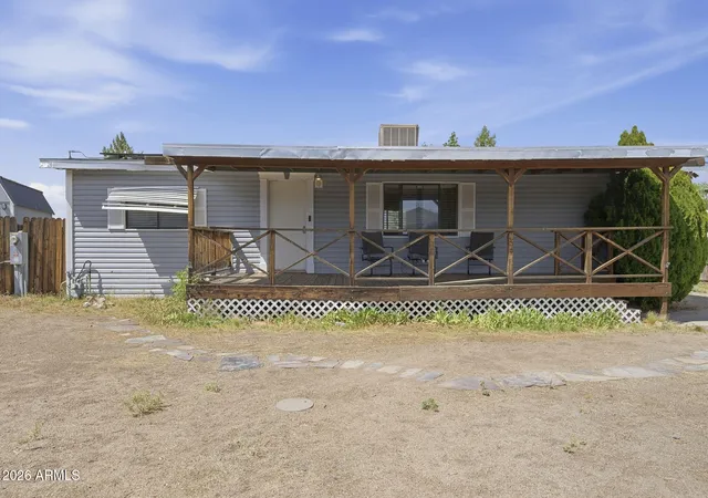 Photo 3 of Manufactured home for sale at 1620 Juniper Dr, Chino Valley, AZ 86323 | MLS# 7043781 | Listing updated on 2026-09-11