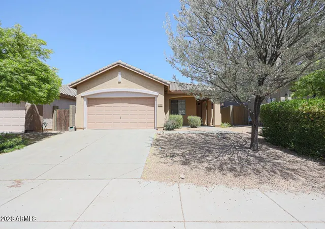 Homes for sale in Anthem, AZ | 2470 W Warren Dr, Anthem, AZ 85086 | MLS# 7048986