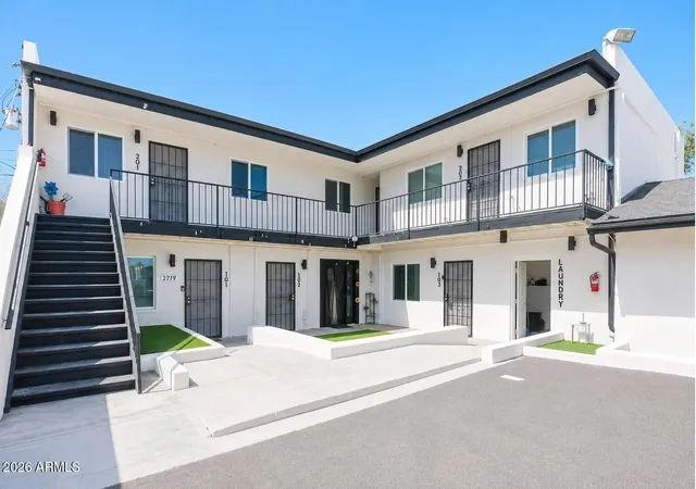 Townhouse for sale at 2719 W Maryland Ave, Phoenix, AZ 85017 | MLS# 7043158