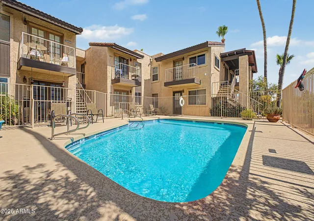 Homes for sale in Carefree, AZ | 7502 E Carefree Drive, Carefree, AZ 85377 | Houzeo