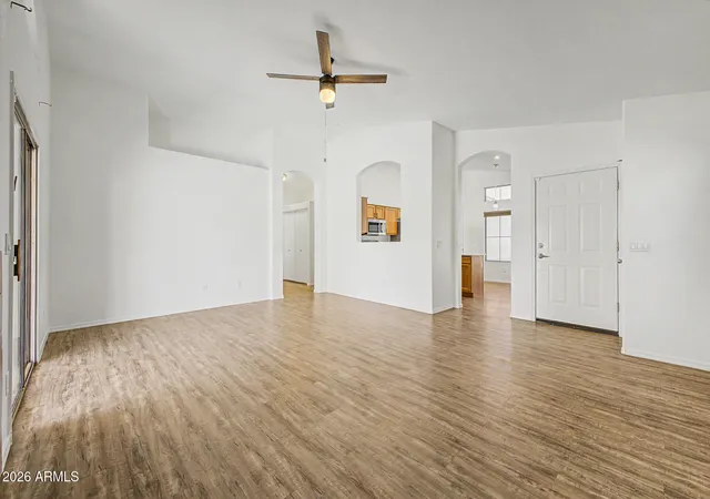 Photo 4 of Single family home for sale at 1315 W Kingbird Dr, Chandler, AZ 85286 | MLS# 7043260 | Listing updated on 2026-08-17