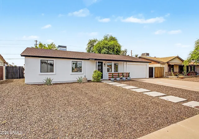Photo 2 of Single family home for sale at 4101 E Calavar Rd, Phoenix, AZ 85032 | MLS# 7072465 | Listing updated on 2026-09-17