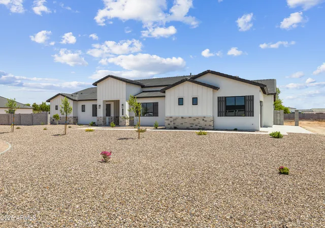 Photo 2 of Single family home for sale at 27319 N Bryce St, Queen Creek, AZ 85144 | MLS# 7043262 | Listing updated on 2026-10-05