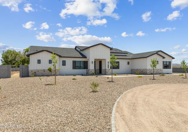 Photo 3 of Single family home for sale at 27319 N Bryce St, Queen Creek, AZ 85144 | MLS# 7043262 | Listing updated on 2026-10-05