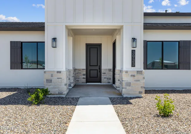 Photo 4 of Single family home for sale at 27319 N Bryce St, Queen Creek, AZ 85144 | MLS# 7043262 | Listing updated on 2026-10-05