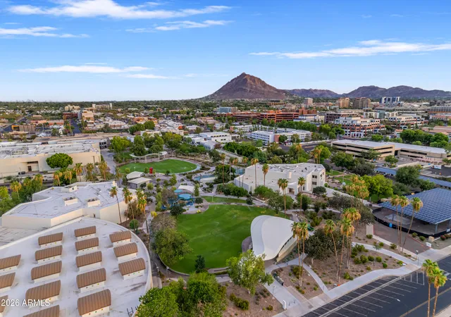 2nd image of 7502 E Main St, Scottsdale, AZ 85251
