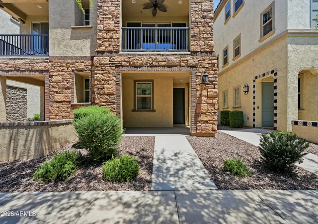 3rd image of 1673 E Dogwood Ln, Gilbert, AZ 85295 | MLS# 7043310