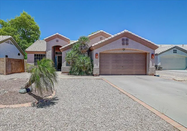 Photo 1 of Single family home for sale at 432 W Silver Crk Ct, Gilbert, AZ 85233 | MLS# 7044146 | Listing updated on 2026-09-15