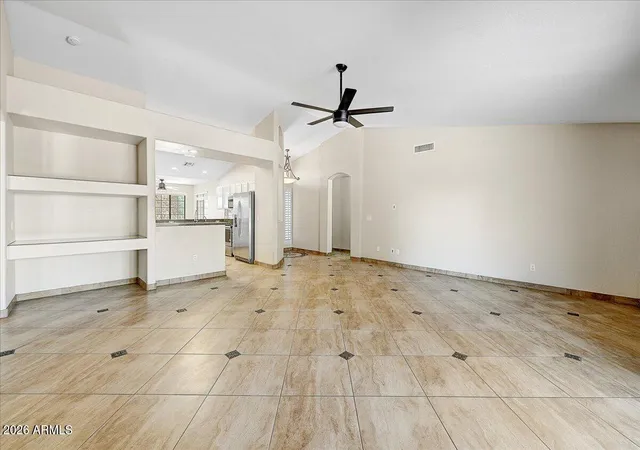 Photo 3 of Single family home for sale at 432 W Silver Crk Ct, Gilbert, AZ 85233 | MLS# 7044146 | Listing updated on 2026-09-15