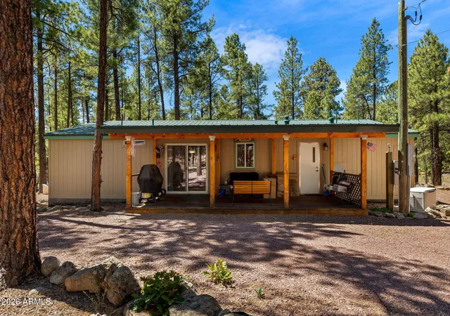Photo 3 of Manufactured home for sale at 7 N County Rd N2132, Alpine, AZ 85920 | MLS# 7046068 | Listing updated on 2026-08-17