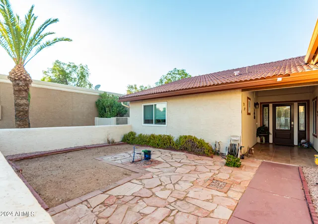 3rd image of 25629 S Ontario Dr, Sun Lakes, AZ 85248 | MLS# 7043316