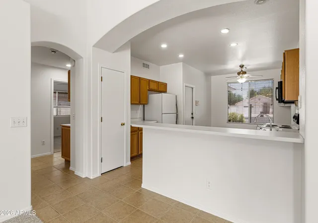 Photo 4 of Single family home for sale at 5747 E Gable Cir, Mesa, AZ 85206 | MLS# 7044546 | Listing updated on 2026-08-31